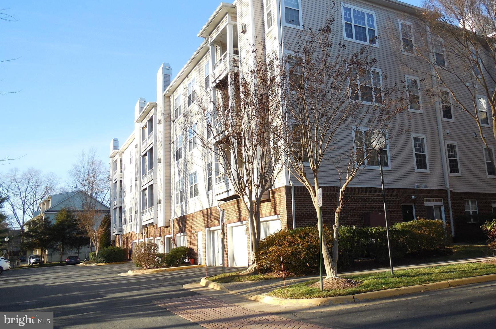 4320 Cannon Ridge Court, Unit 63 Fairfax, VA 22033 - Photo 43 of 73