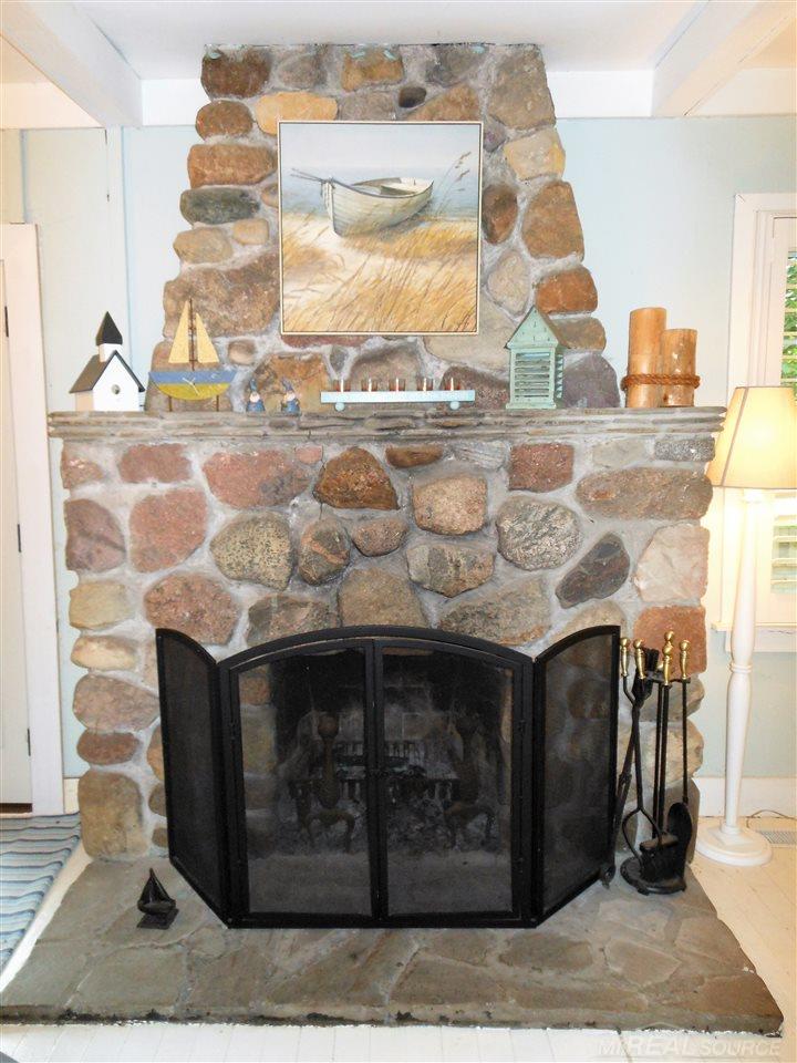 4515 Lakeshore Road Lexington, MI 48450 - Photo 20 of 39