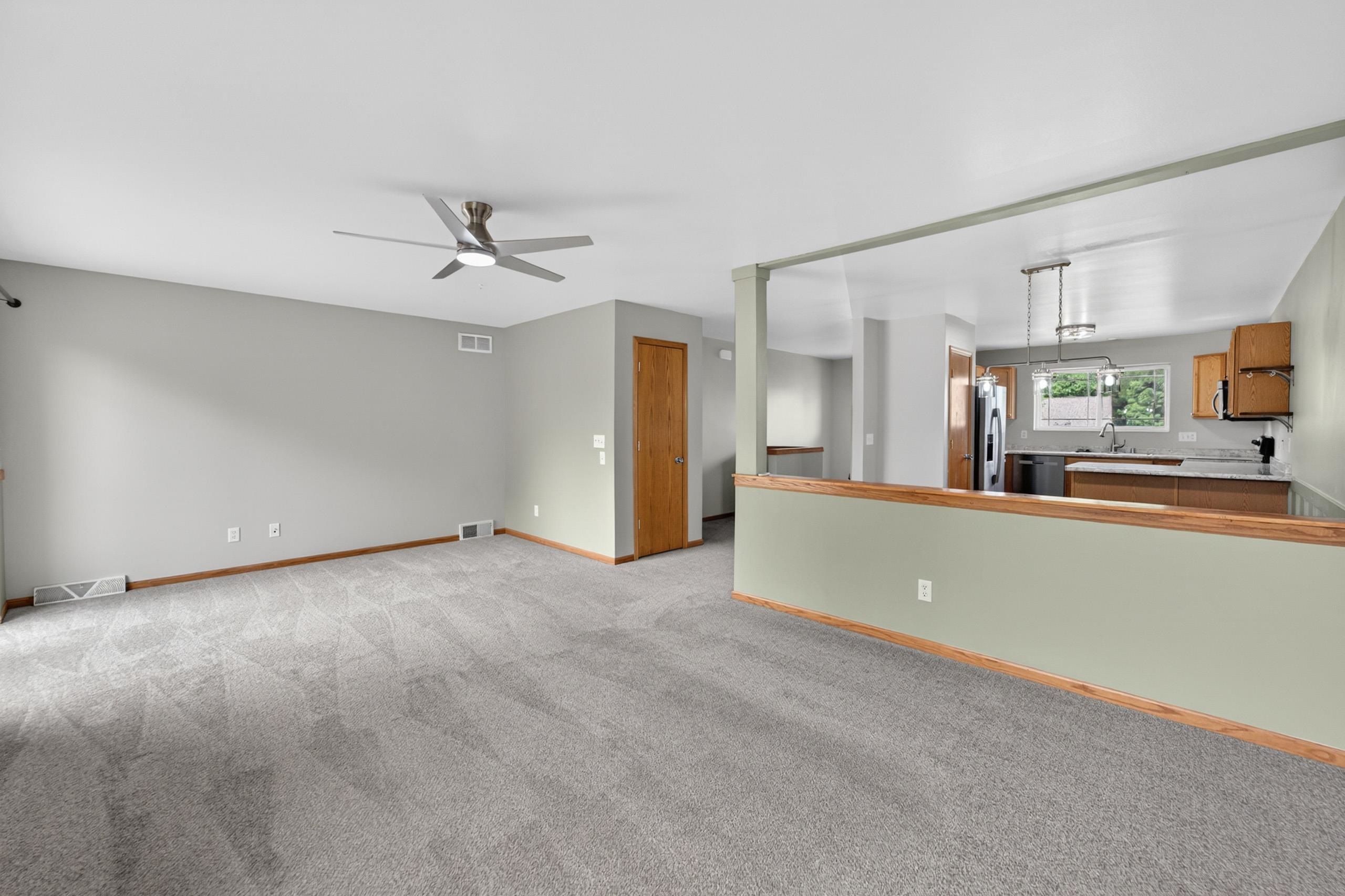 523 Progress Drive Cottage Grove, WI 53527 - Photo 19 of 39