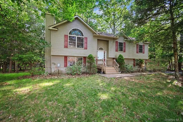 $415,000 | 160 Lake Shore Drive East, Rock Hill, NY 12775
