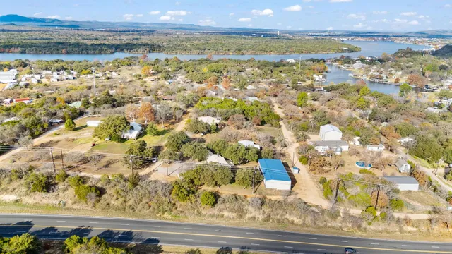 $439,000 | 102 Crestview, Kingsland, TX 78639