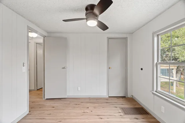 $439,000 | 102 Crestview, Kingsland, TX 78639