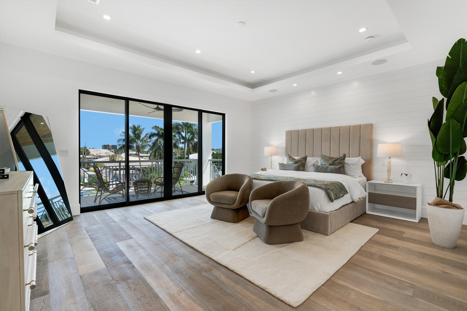 11360 Avery Road Palm Beach Gardens, FL 33410 - Photo 17 of 72 Second Floor Primary Bedroom