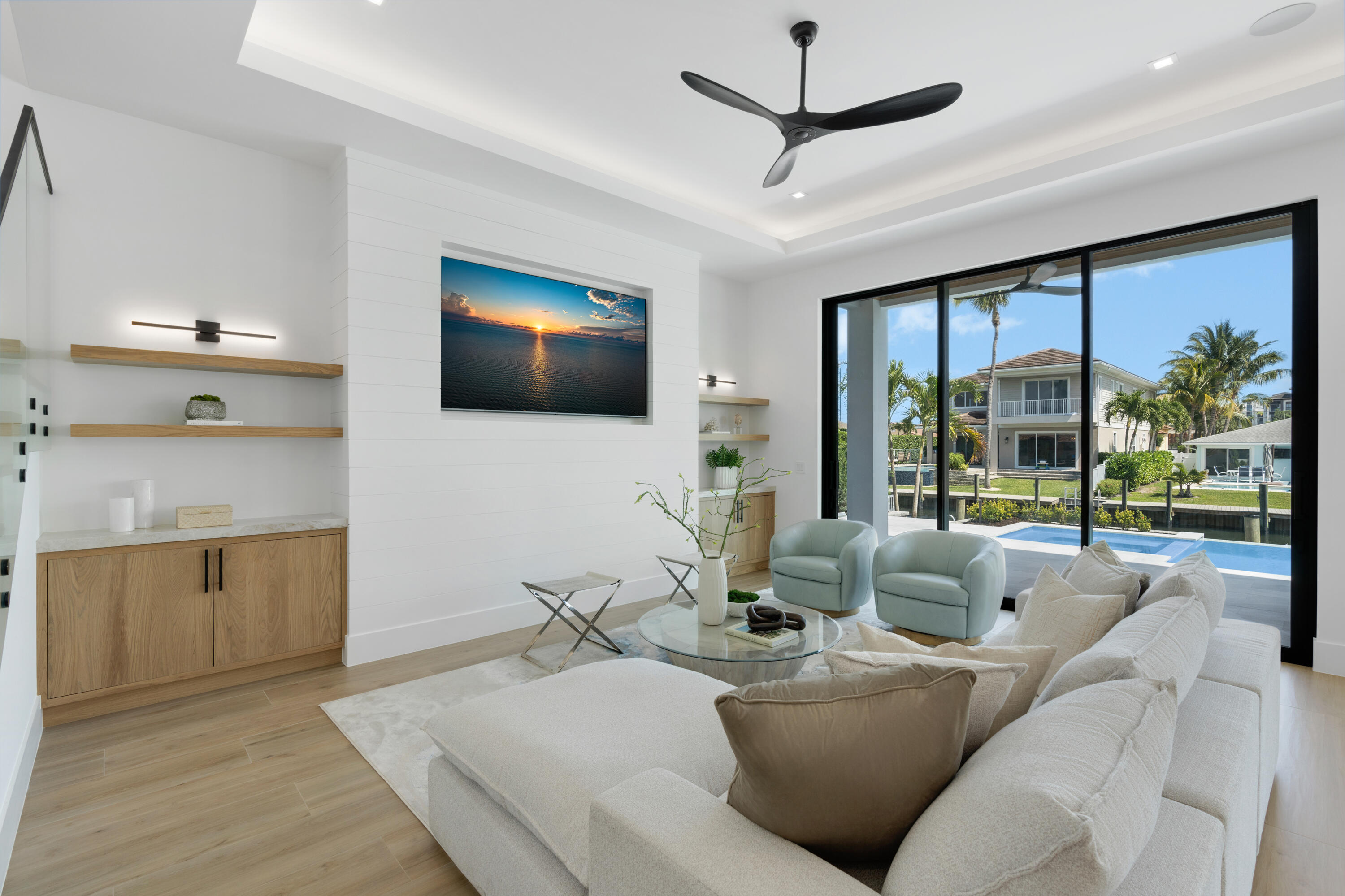 11360 Avery Road Palm Beach Gardens, FL 33410 - Photo 6 of 72 Living Room