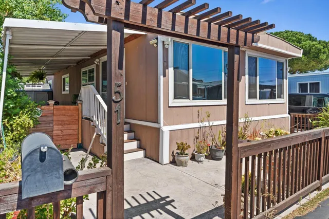 $189,000 | 55 Pacifica Avenue, Unit 51, Bay Point, CA 94565