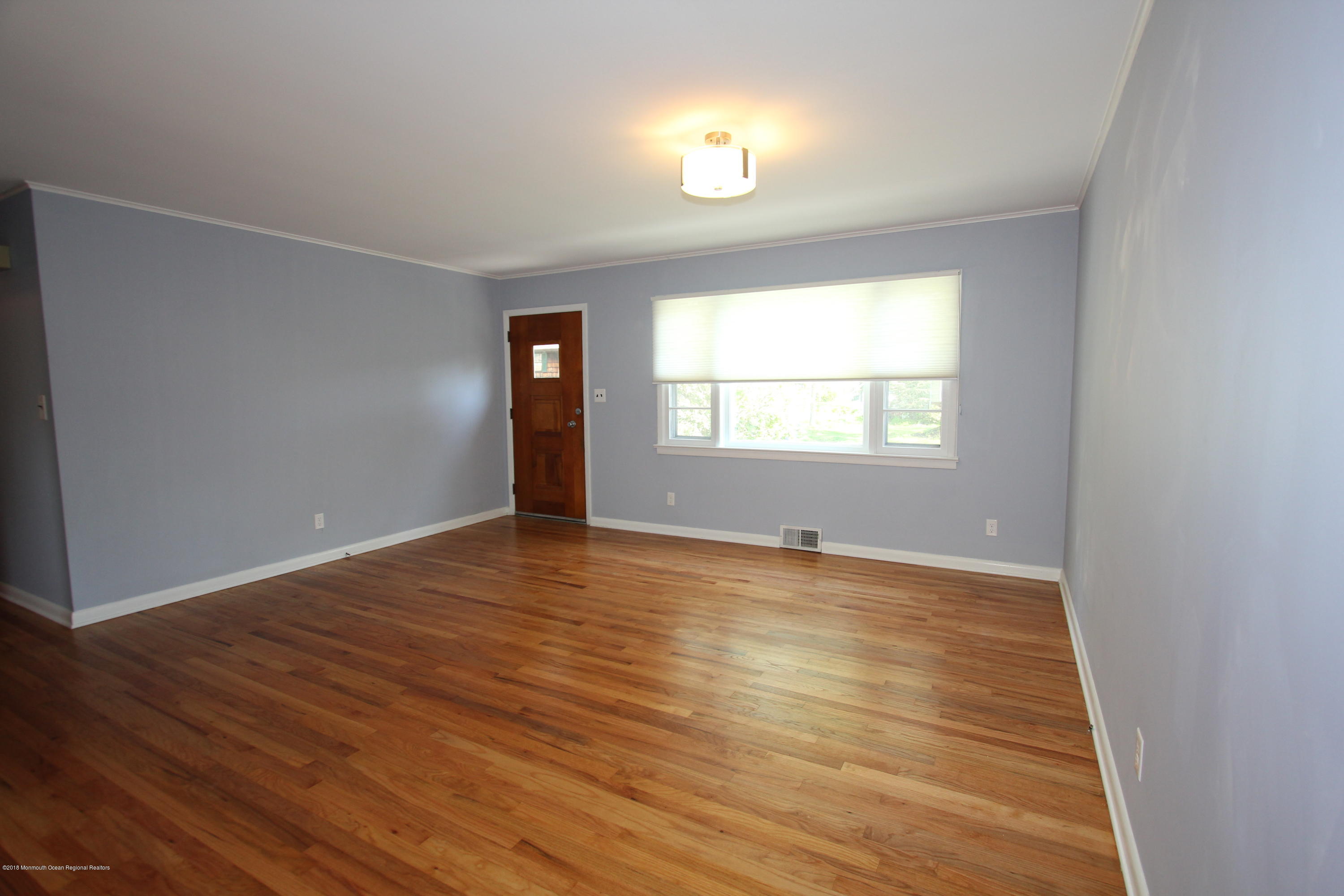 310 Robbins Road Neptune Township, NJ 07753 - Photo 11 of 18 310 robbins - 5