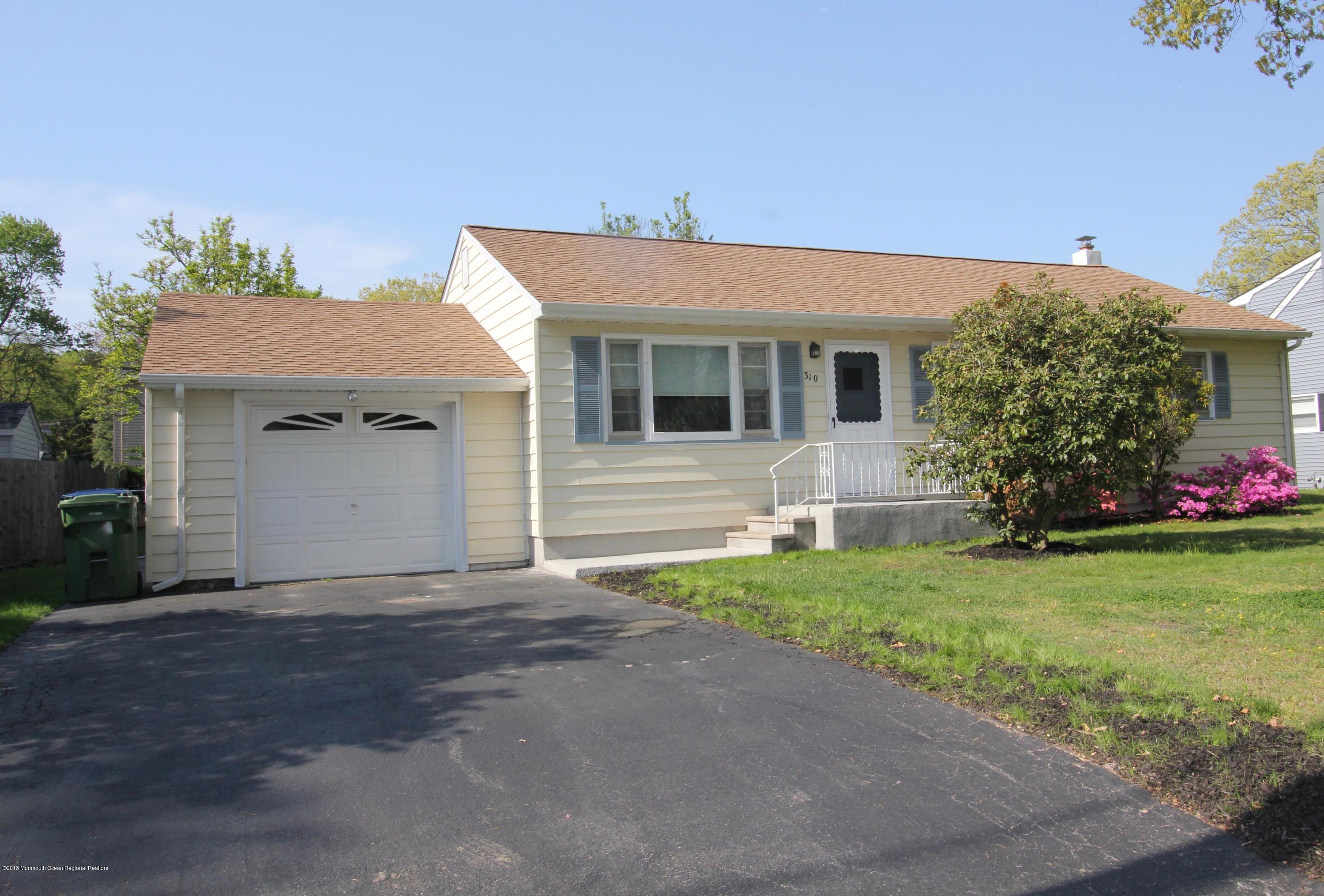 310 Robbins Road Neptune Township, NJ 07753 - Photo 18 of 18 310 robbins - 2