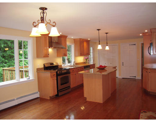 26 Duggan Road Acton, MA 01720 - Photo 3 of 19