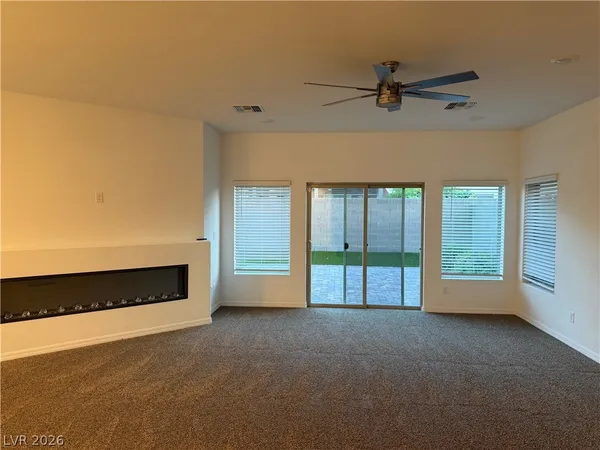 $2,995 | 7123 Moss Hl Avenue, Las Vegas, NV 89113