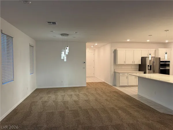 $2,995 | 7123 Moss Hl Avenue, Las Vegas, NV 89113