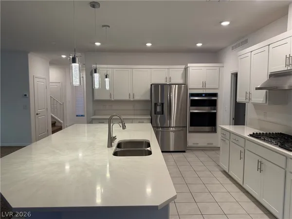 $2,995 | 7123 Moss Hl Avenue, Las Vegas, NV 89113