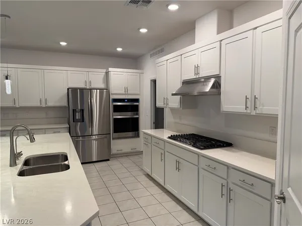 $2,995 | 7123 Moss Hl Avenue, Las Vegas, NV 89113