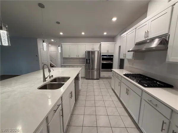 $2,995 | 7123 Moss Hl Avenue, Las Vegas, NV 89113