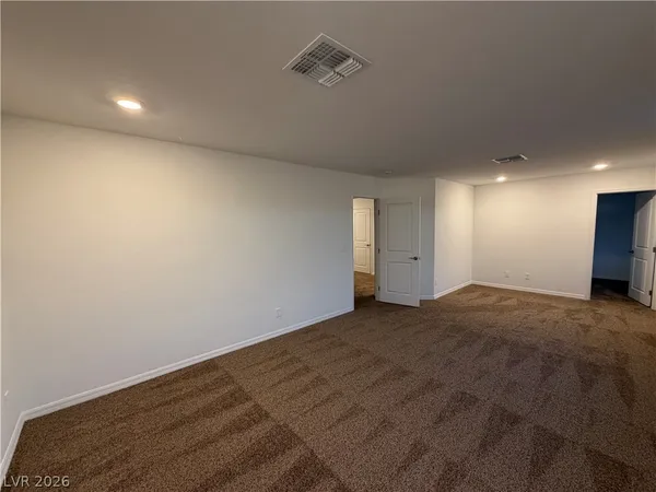 $2,995 | 7123 Moss Hl Avenue, Las Vegas, NV 89113