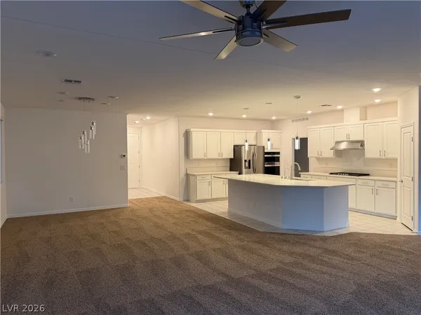 $2,995 | 7123 Moss Hl Avenue, Las Vegas, NV 89113