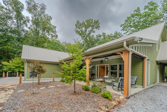 $629,900 | 90 Crook View Road, Menlo, GA 30731