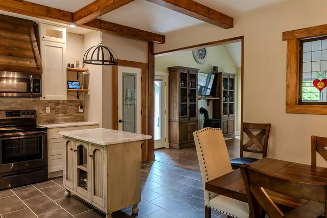 $629,900 | 90 Crook View Road, Menlo, GA 30731