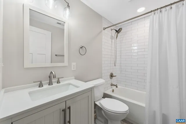 $399,000 | 456 Future Oak Lane, Earlysville, VA 22936