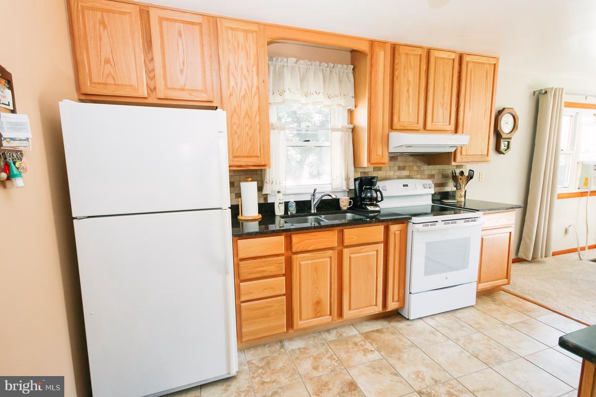 832 Rampart Way Union Bridge, MD 21791 - Photo 8 of 26 Kitchen