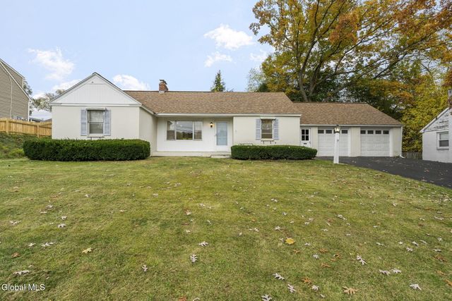 $260,000 | 35 Evelyn Avenue, Amsterdam, NY 12010