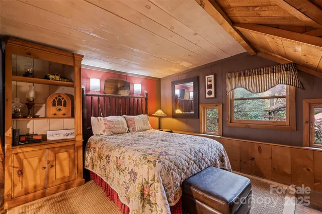 $425,000 | 12 Victoria Rose Lane, Waynesville, NC 28785