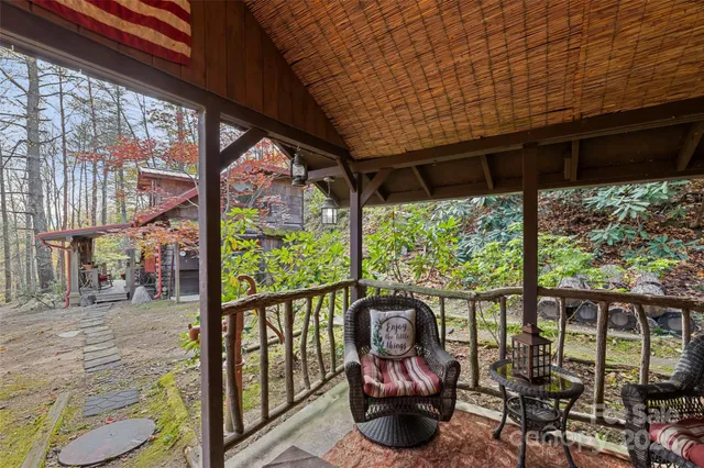 $425,000 | 12 Victoria Rose Lane, Waynesville, NC 28785