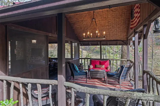 $425,000 | 12 Victoria Rose Lane, Waynesville, NC 28785