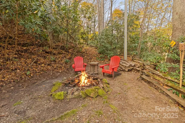 $425,000 | 12 Victoria Rose Lane, Waynesville, NC 28785