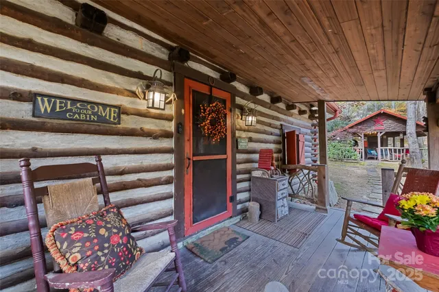 $425,000 | 12 Victoria Rose Lane, Waynesville, NC 28785