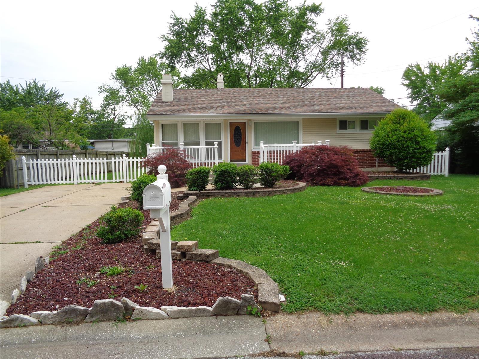 2815 Arnold Road St. Louis, MO 63125 - Photo 1 of 33 Gallery Image 1