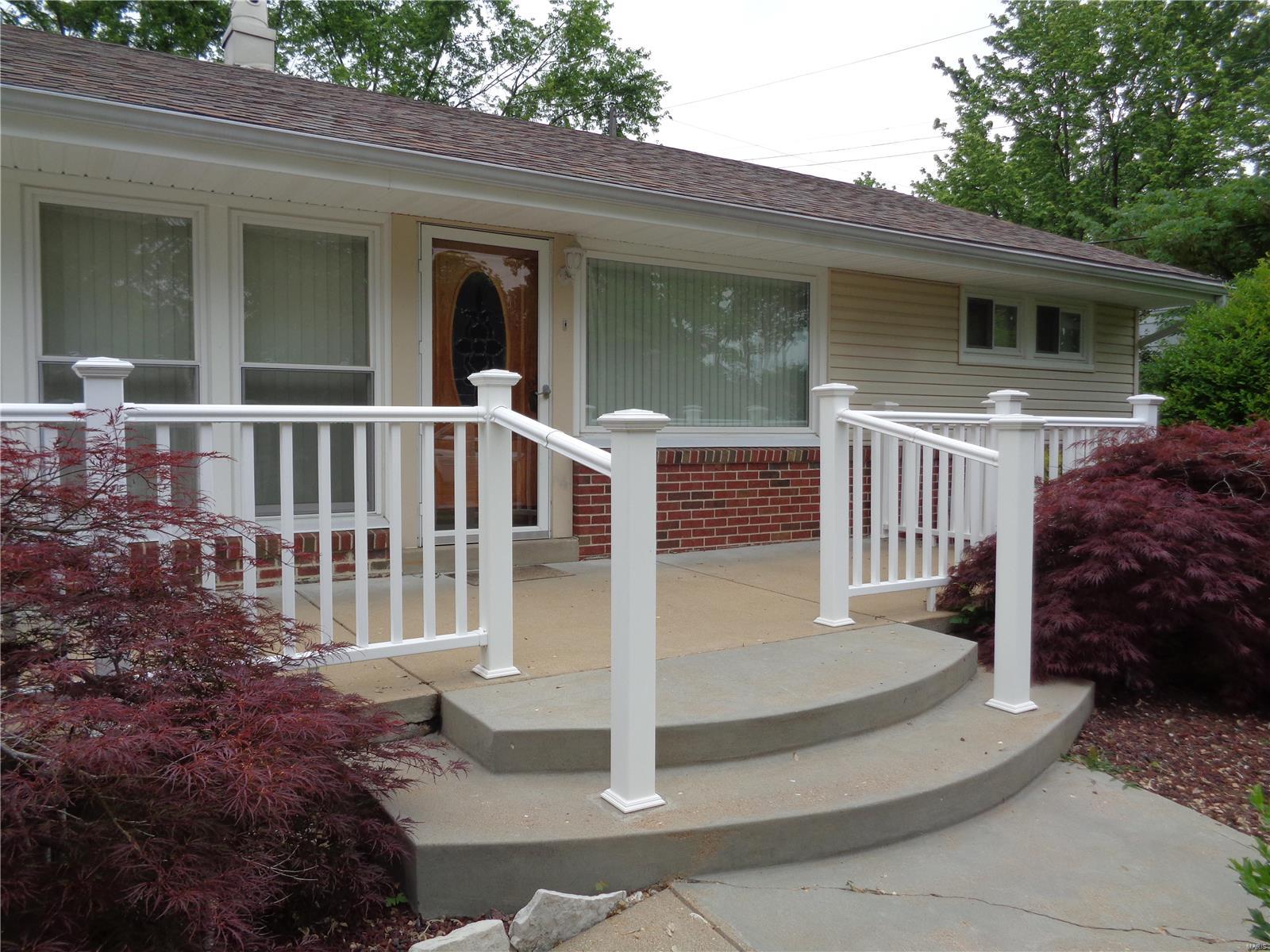 2815 Arnold Road St. Louis, MO 63125 - Photo 2 of 33 Gallery Image 2
