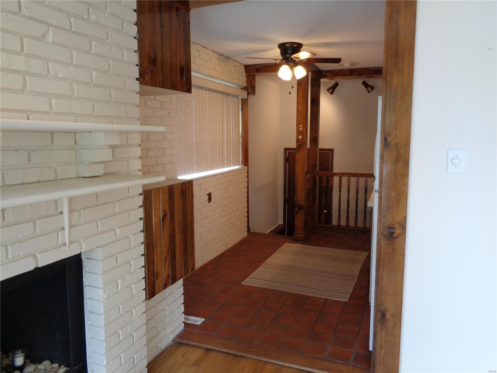 2815 Arnold Road St. Louis, MO 63125 - Photo 10 of 33 Gallery Image 10