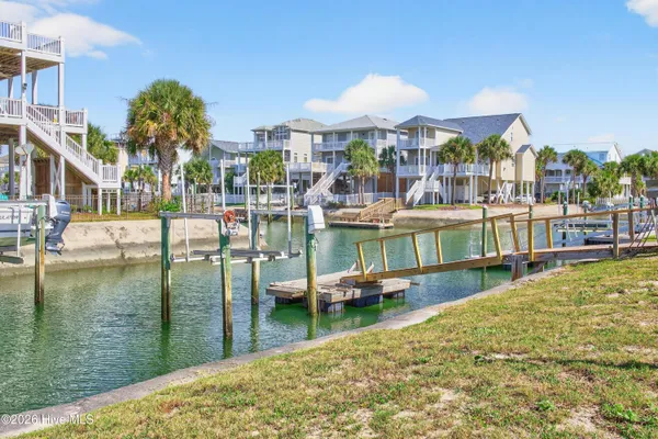 $900,000 | 0 East 2nd Street, Ocean Isle Beach, NC 28469