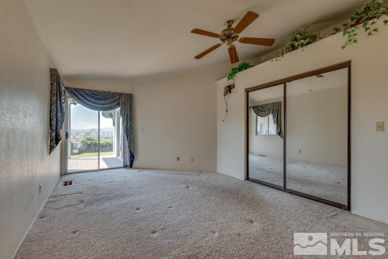 786 Diogenes Drive Reno, NV 89512 - Photo 17 of 28 Photo 18