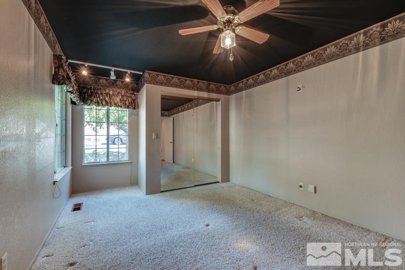 786 Diogenes Drive Reno, NV 89512 - Photo 20 of 28 Photo 21