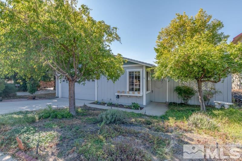 786 Diogenes Drive Reno, NV 89512 - Photo 2 of 28 Photo 2