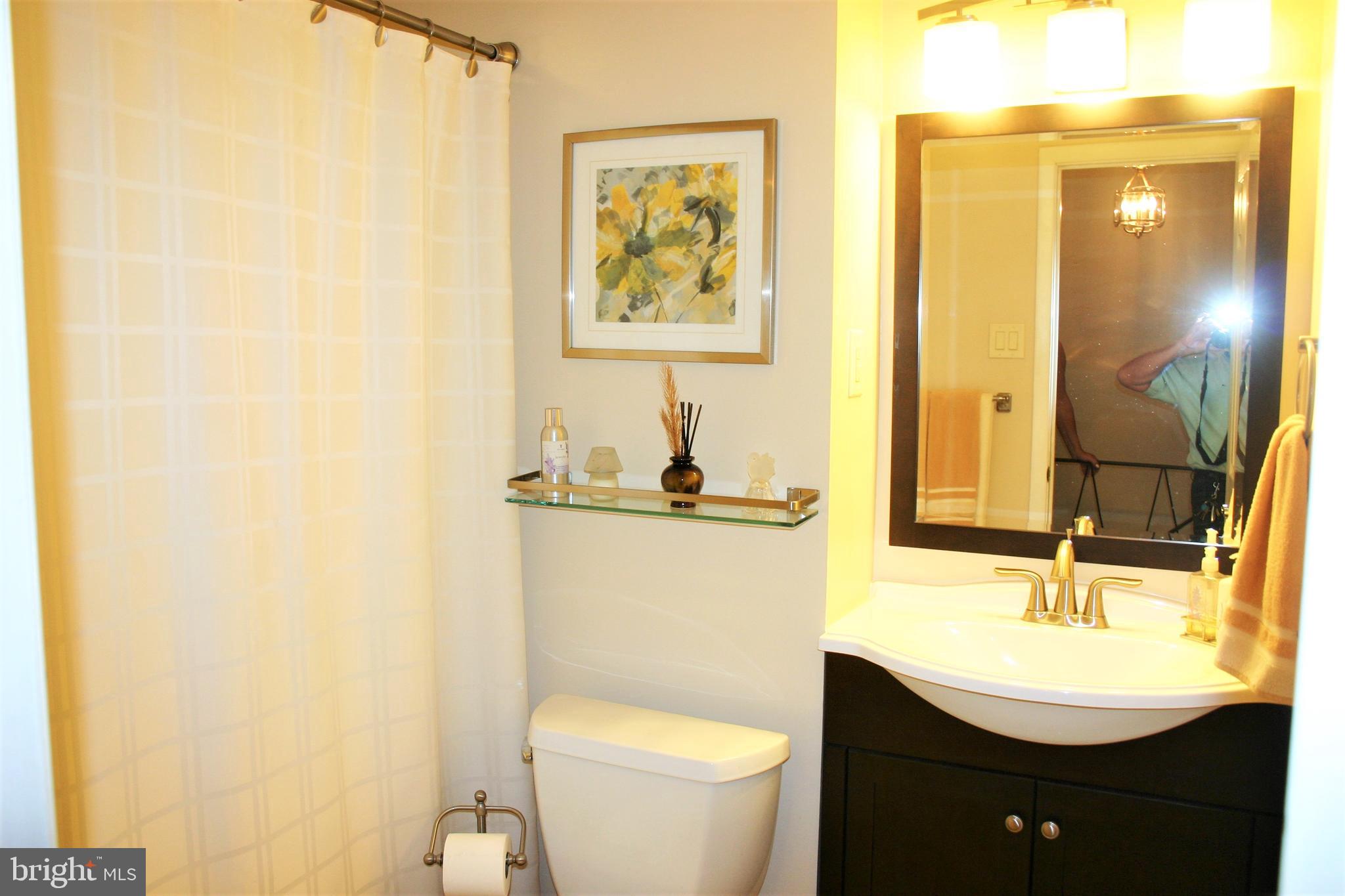 9179 Ryerson Road Philadelphia, PA 19114 - Photo 23 of 42 New Hall Bath