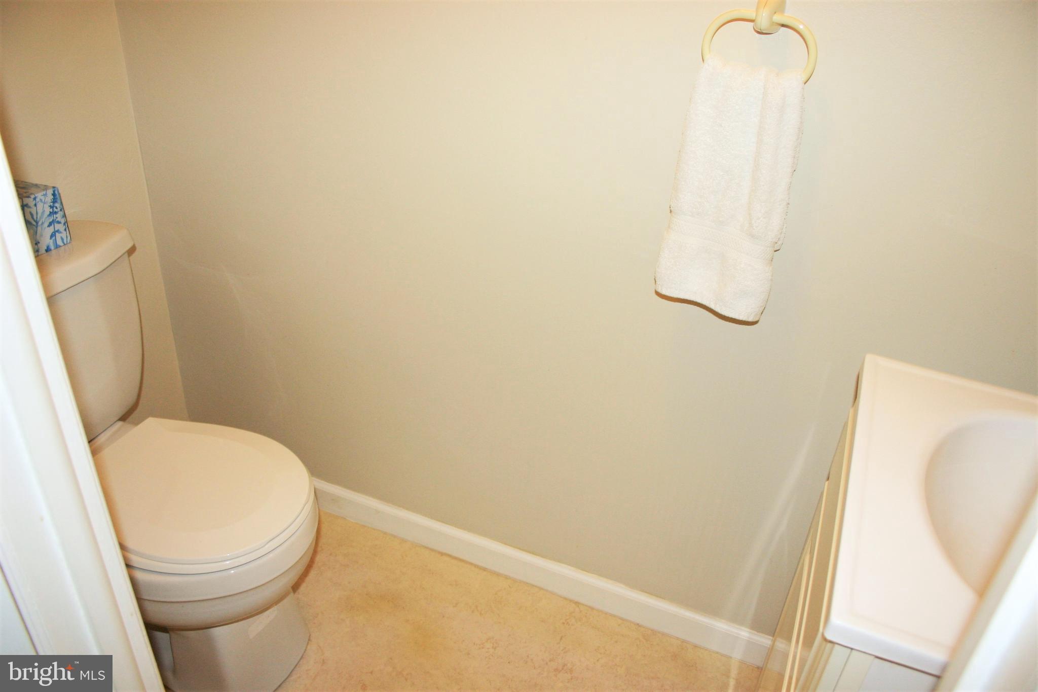 9179 Ryerson Road Philadelphia, PA 19114 - Photo 31 of 42 Powder room in Family Room