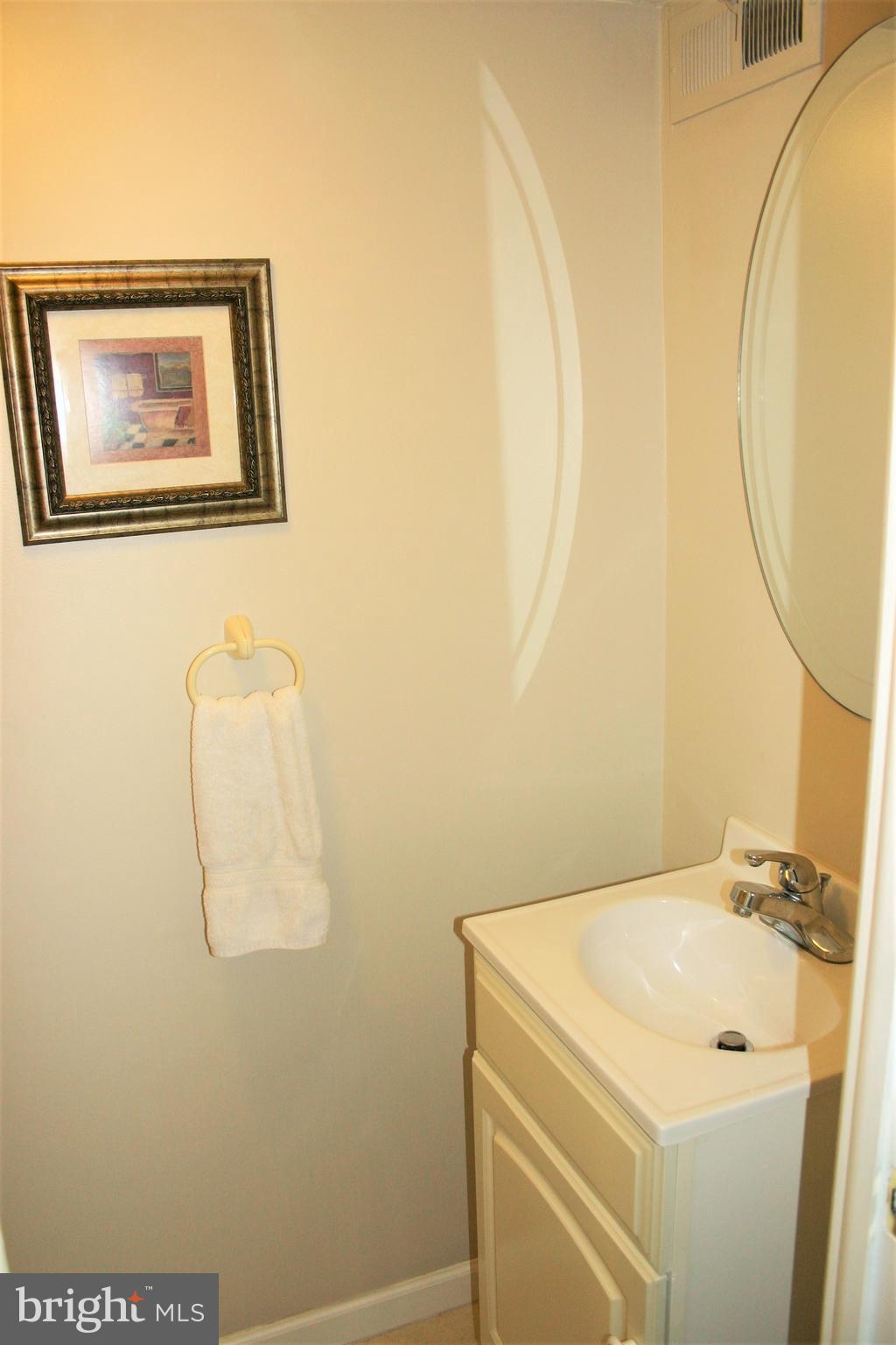 9179 Ryerson Road Philadelphia, PA 19114 - Photo 33 of 42 Powder room in Family Room