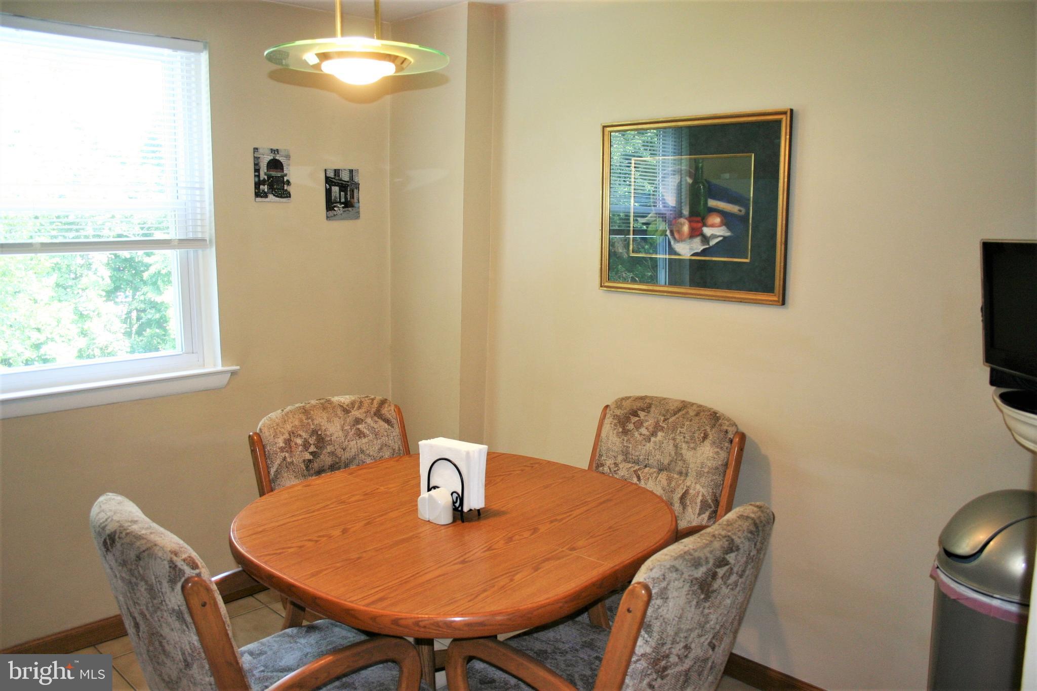 9179 Ryerson Road Philadelphia, PA 19114 - Photo 6 of 42 Kitchen