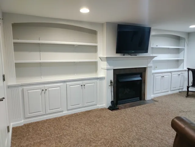 $410,000 | 9137 88th Avenue, Hickory Hills, IL 60457