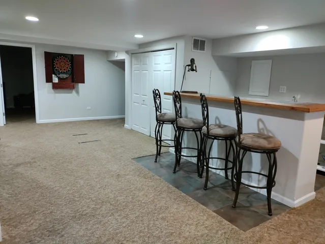 $410,000 | 9137 88th Avenue, Hickory Hills, IL 60457