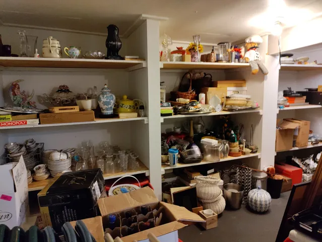 $410,000 | 9137 88th Avenue, Hickory Hills, IL 60457