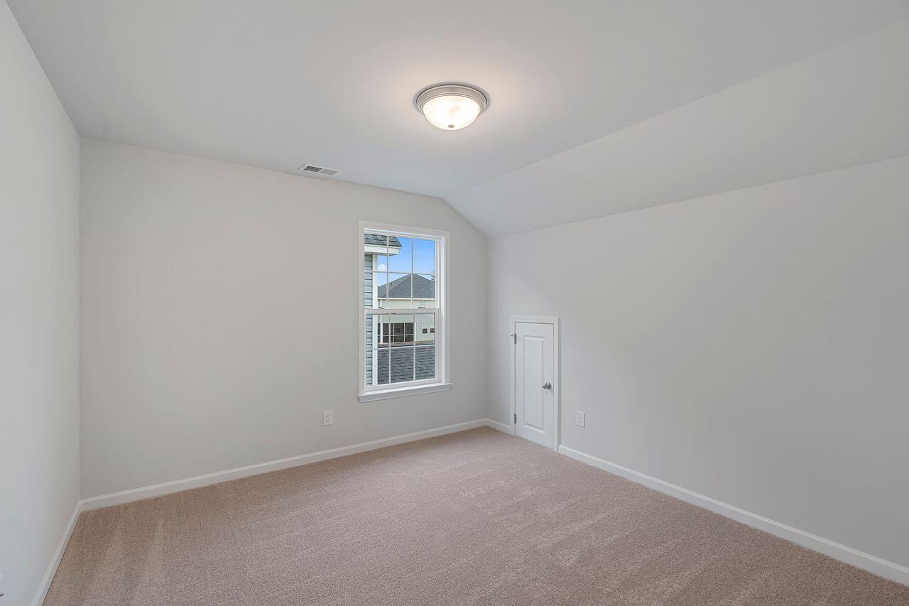 8700 Revival Road North Charleston, SC 29420 - Photo 14 of 17 rn7QV1ku