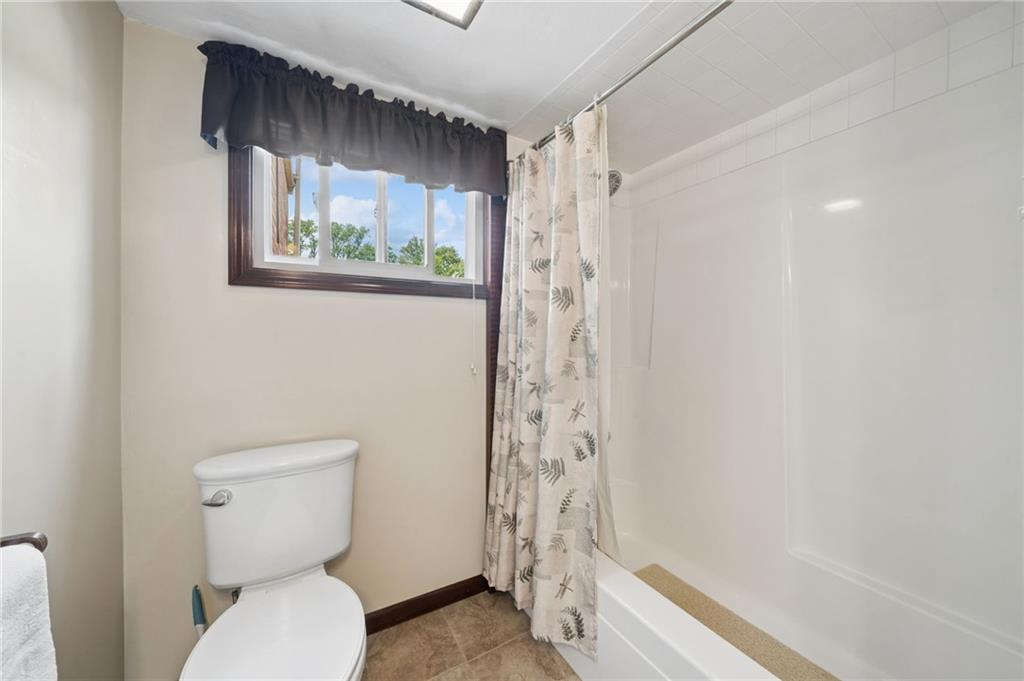 106 Daum's Lane Level Green, PA 15085 - Photo 29 of 40