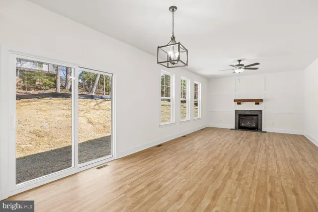 $499,900 | 8355 Coolidge Circle, King George, VA 22485