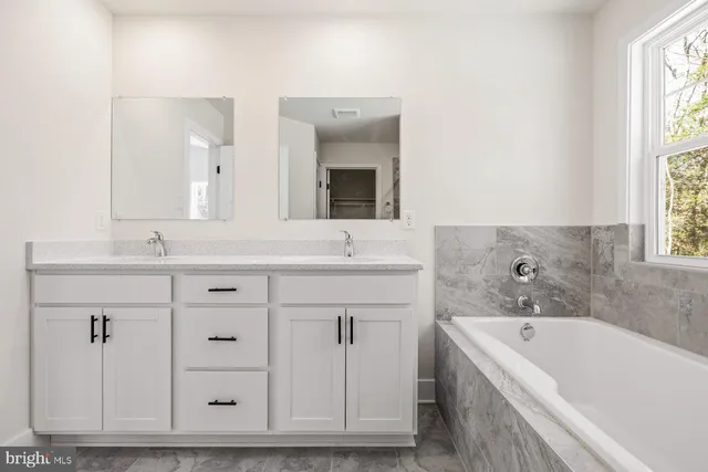 $499,900 | 8355 Coolidge Circle, King George, VA 22485