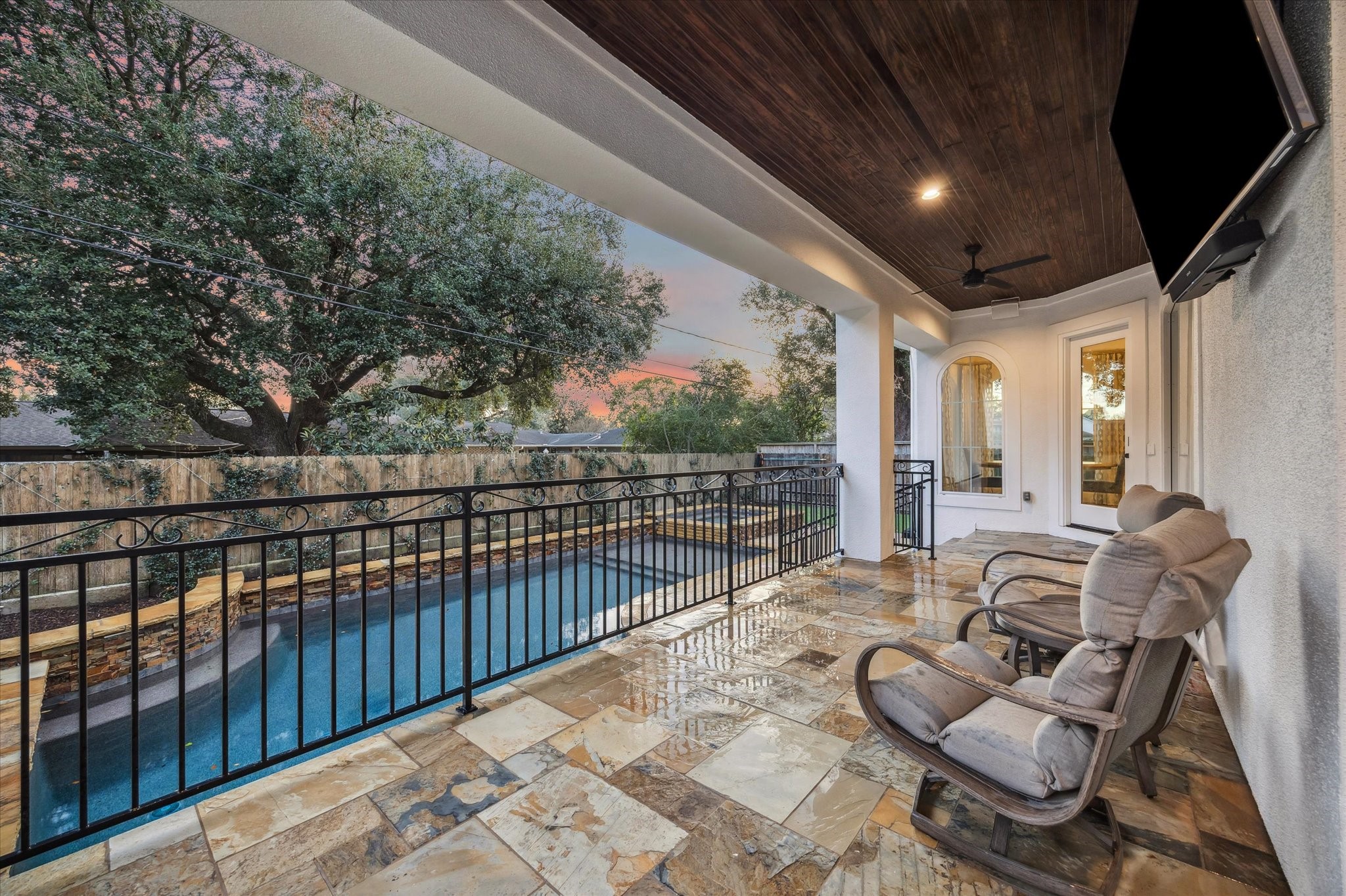 3615 Durness Way Houston, TX 77025 - Photo 42 of 46 a balcony with couch