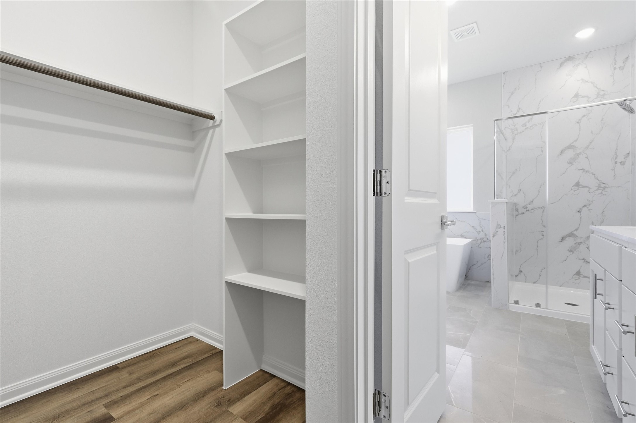 9906 Clark Road Houston, TX 77076 - Photo 19 of 50