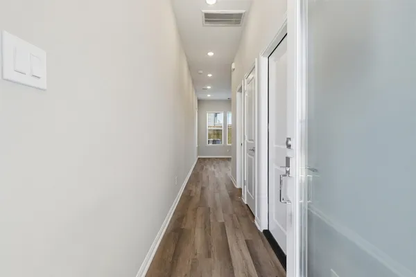 $2,675 | 9906 Clark Road, Houston, TX 77076